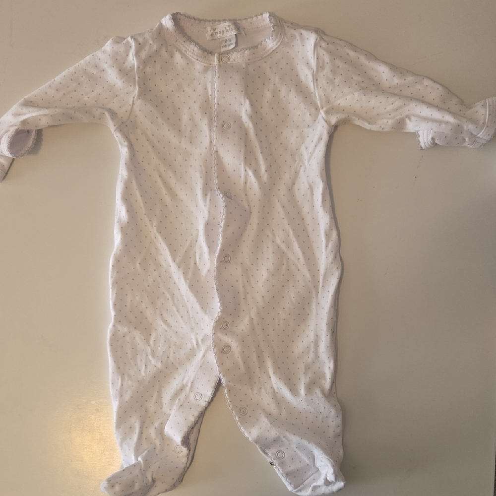 Kissy Kissy White and Gray Dotted Footie
